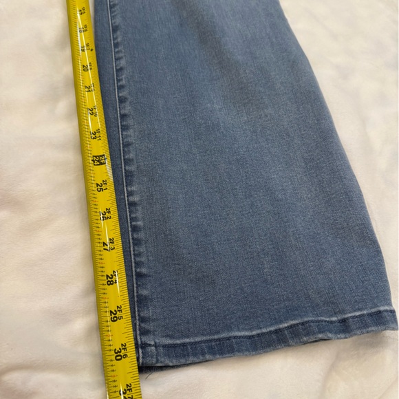 Soft Surrounding, Classic Blue Women's Pull-on Jeans, Large - Picture 14 of 15